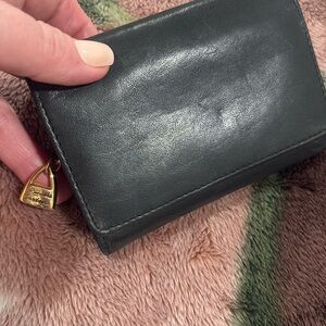Princess Gardner Leather Wallet Vintage
